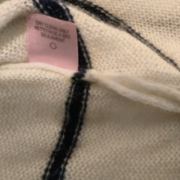 CALYPSO White and Black Striped Long Sleeve Cashmere Sweater Size XS - Picture 10 of 10